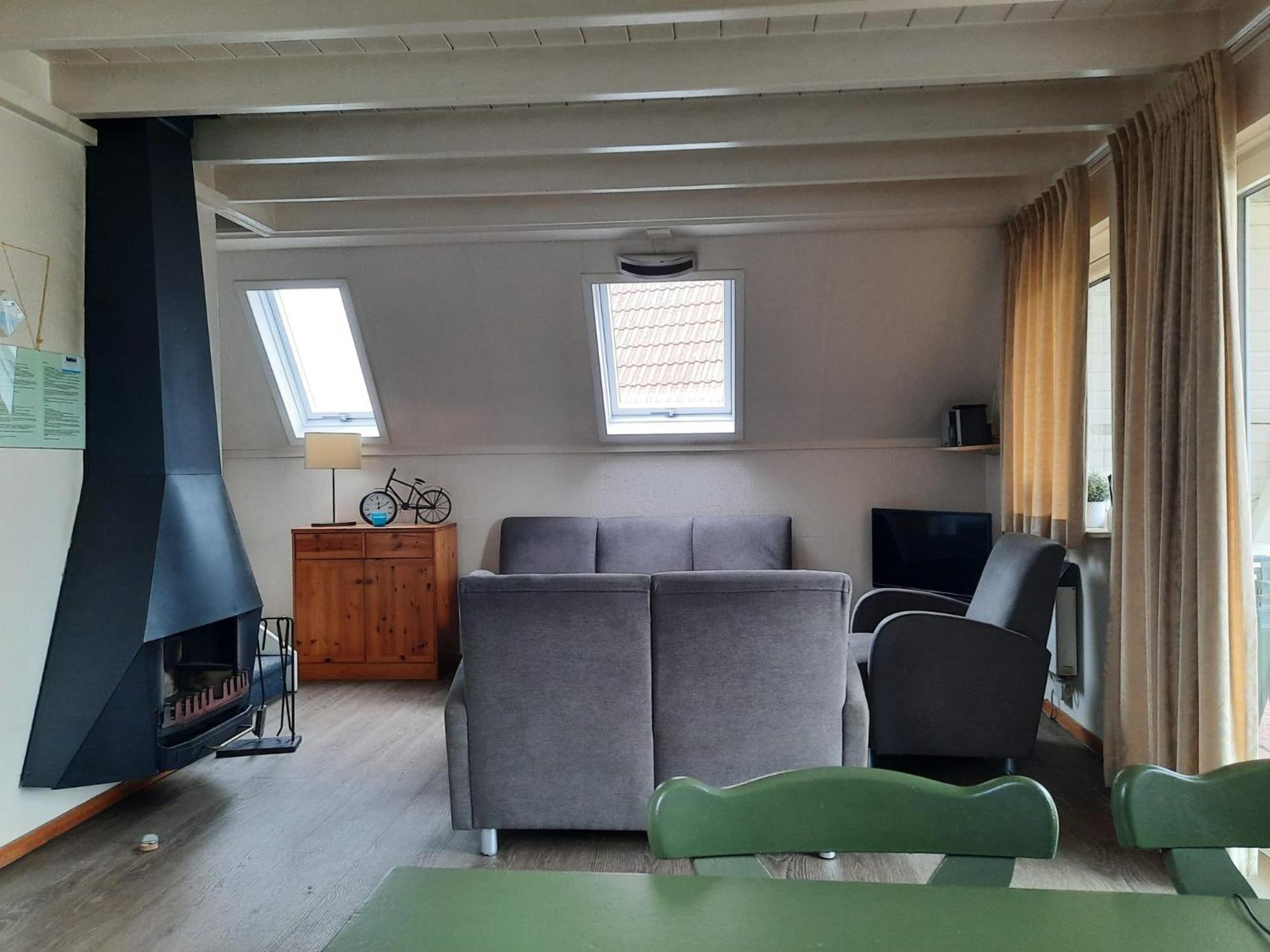 De Gouwe, 158 - Aan Visvijver, De Beste Visstek Gramsbergen Esterno foto